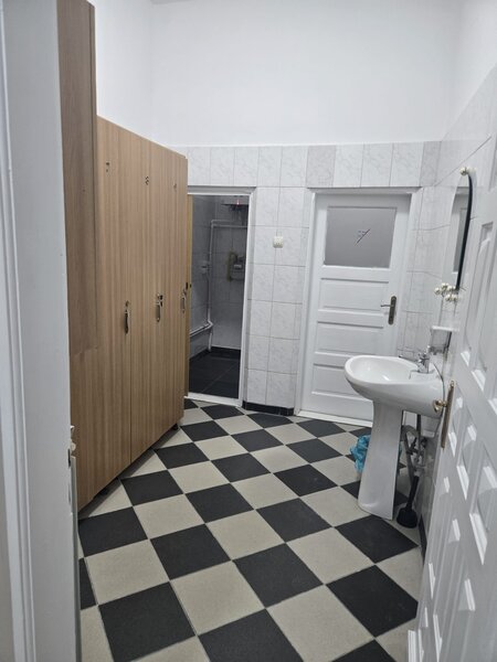 Str. Bradesti nr 8-10, sector 2